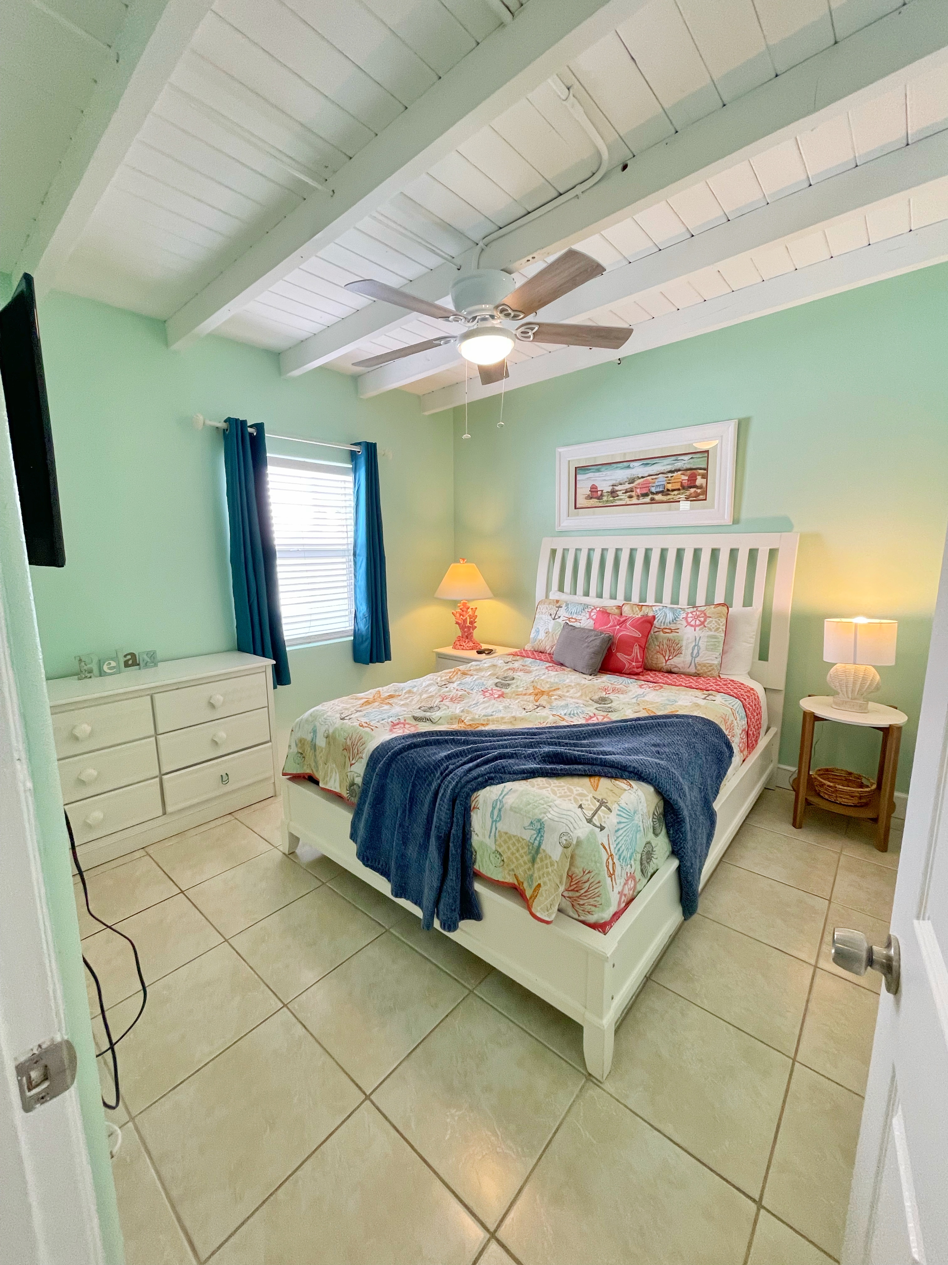 Cottage 101 interior photo